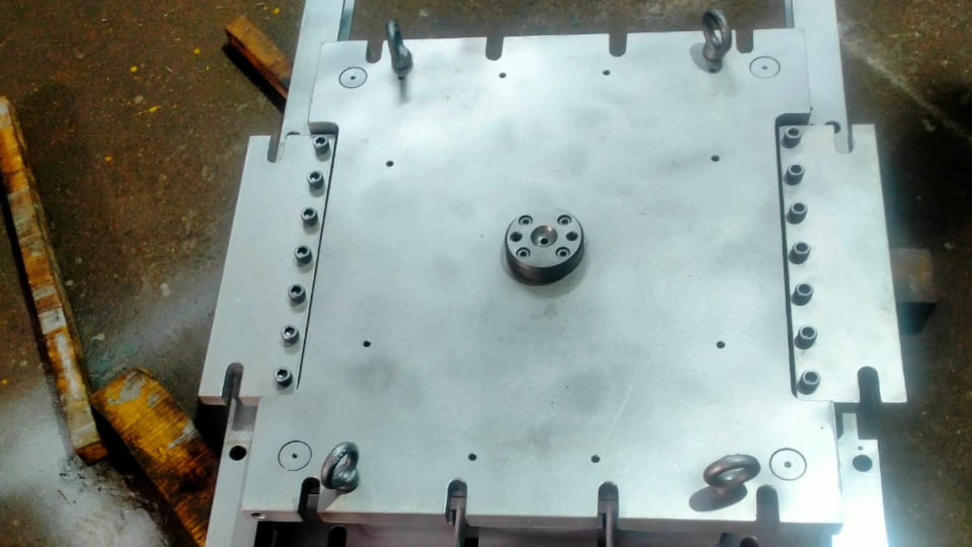 AUTOMATIC-PARTS-MOLD AUTOMATIC PARTS MOLD